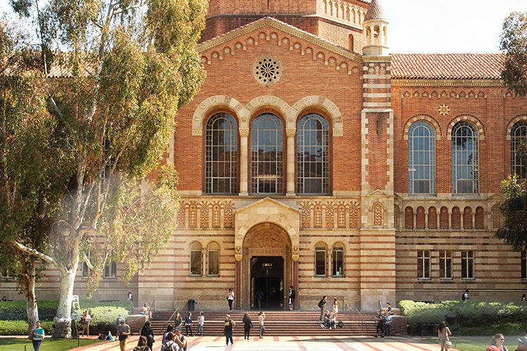 Students milling about on the quad between UCLA locations