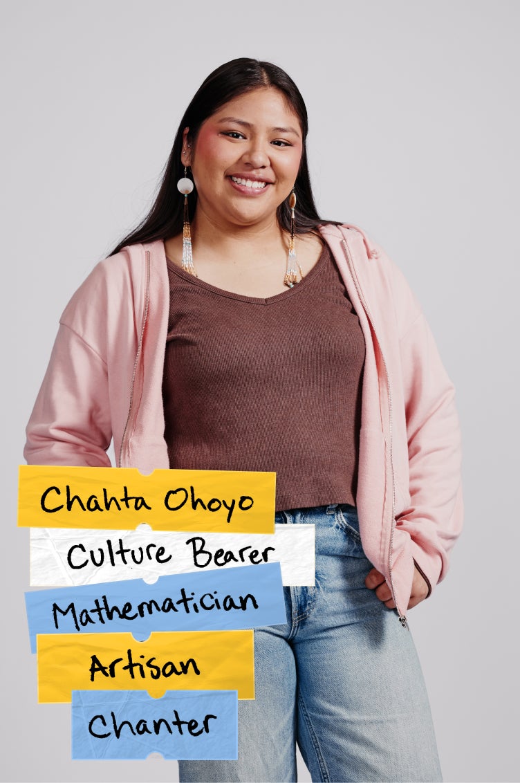 Jaeden Wesley - Chahta Ohoyo, Portadora de Cultura, Matemática, Artesana, Cantante